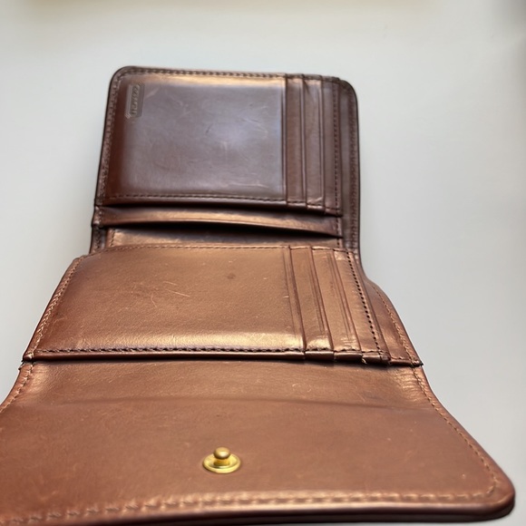 Vintage coach wallet comes with dust bag - Picture 6 of 15